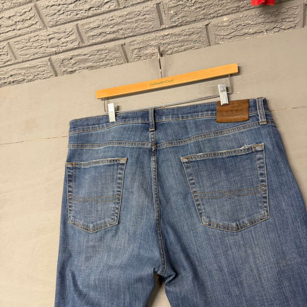 Lucky Brand 221 Straight Leg Mens Jeans 40x30 Medium Wash Blue Denim Pants